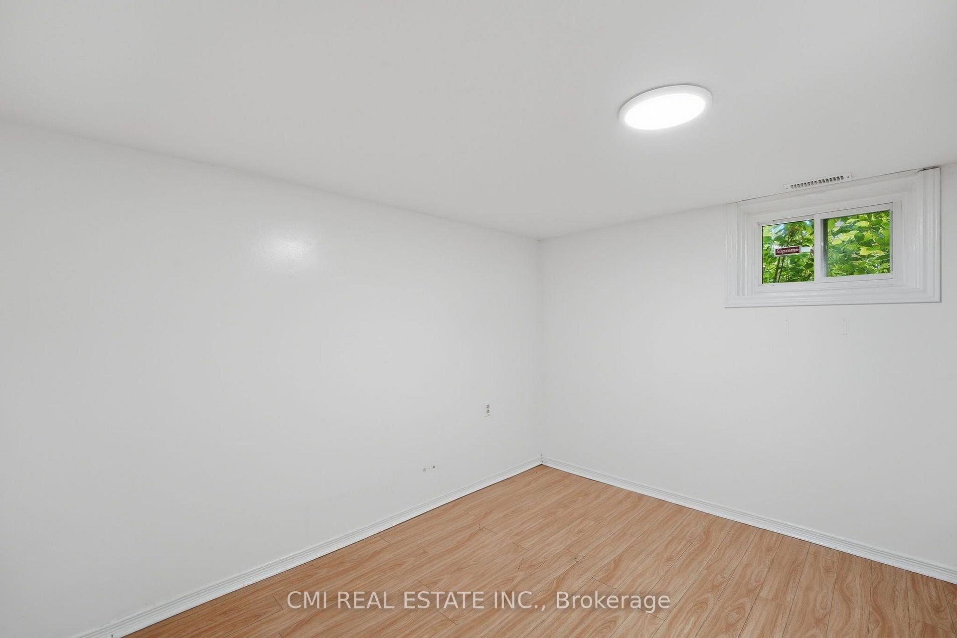 106 Flora Drive photo 35