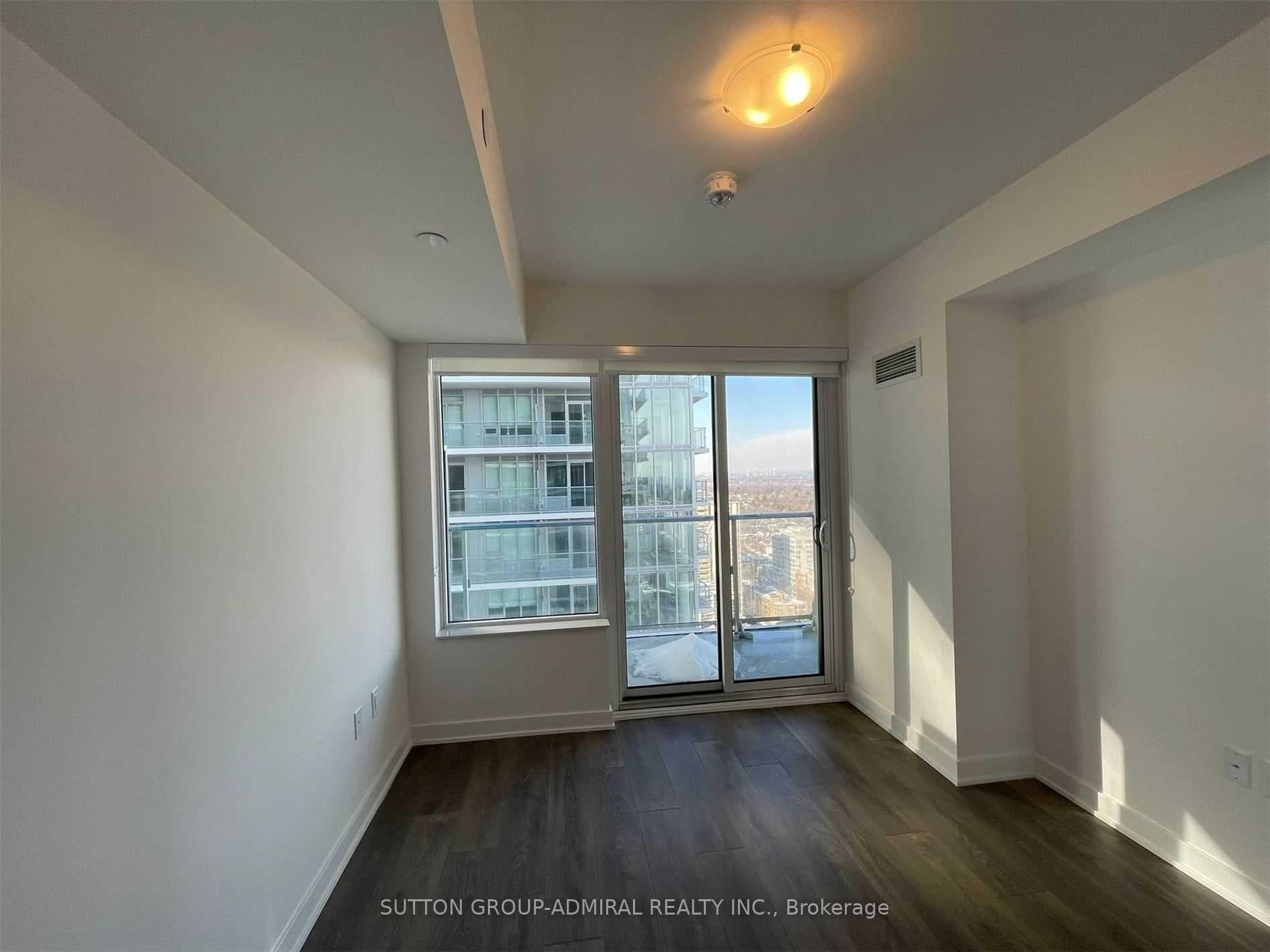 195 Redpath Avenue Unit 2803 St photo 3