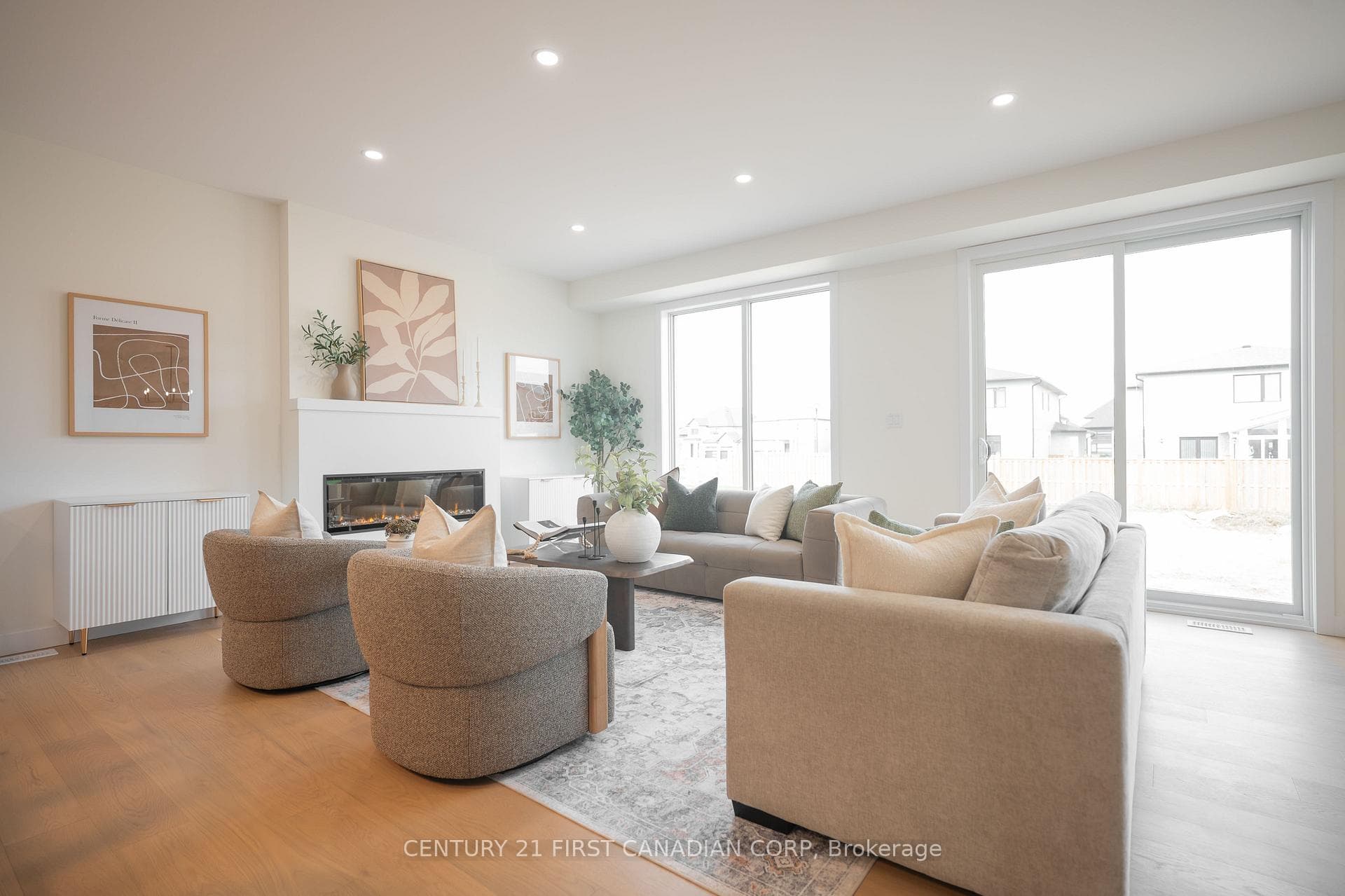 1378 Shields Place photo 10