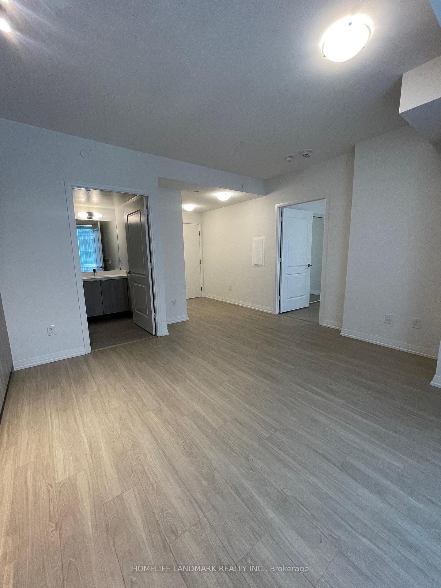 8 Widmer Street Unit 1002 photo 5