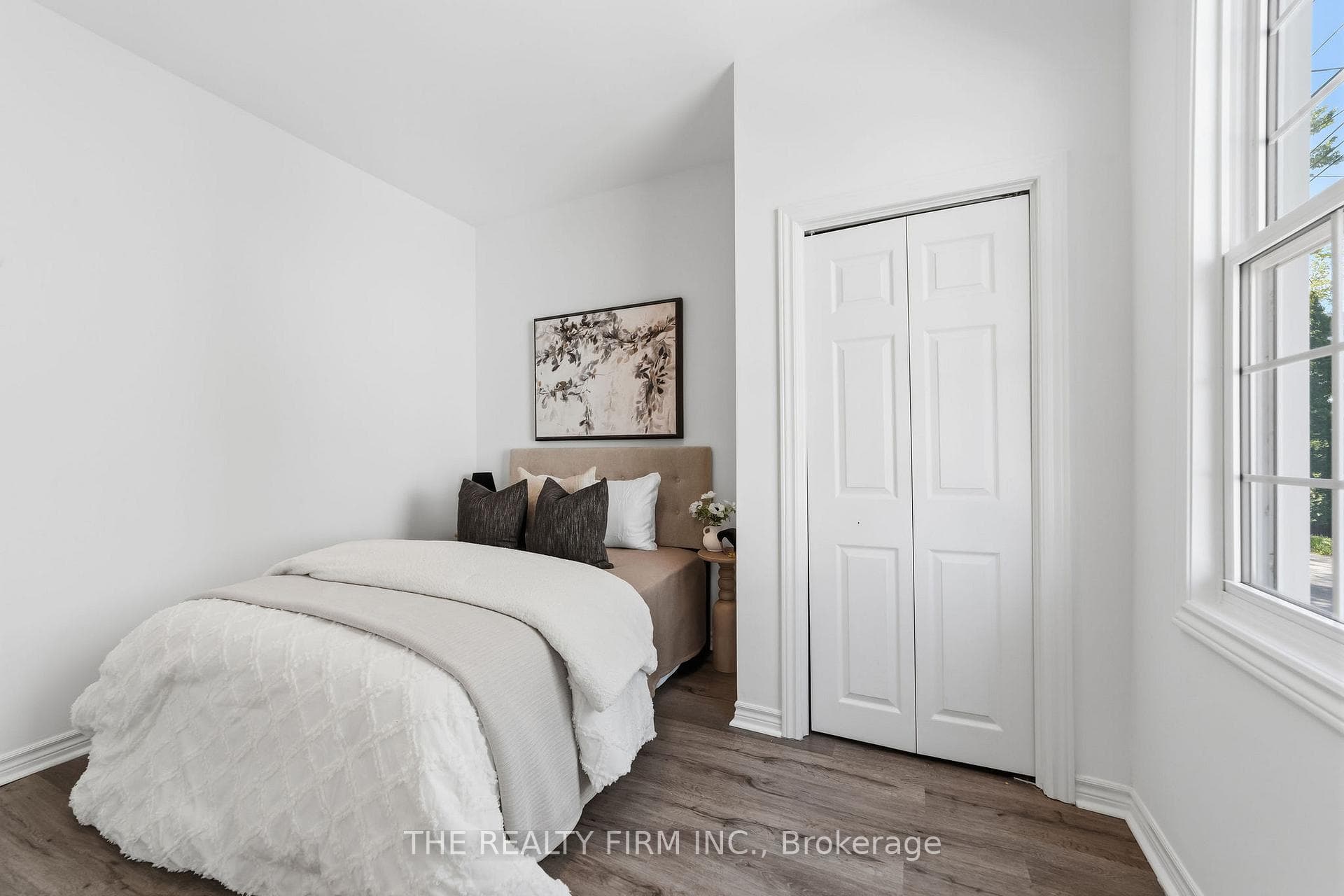 5 Henry Street photo 16