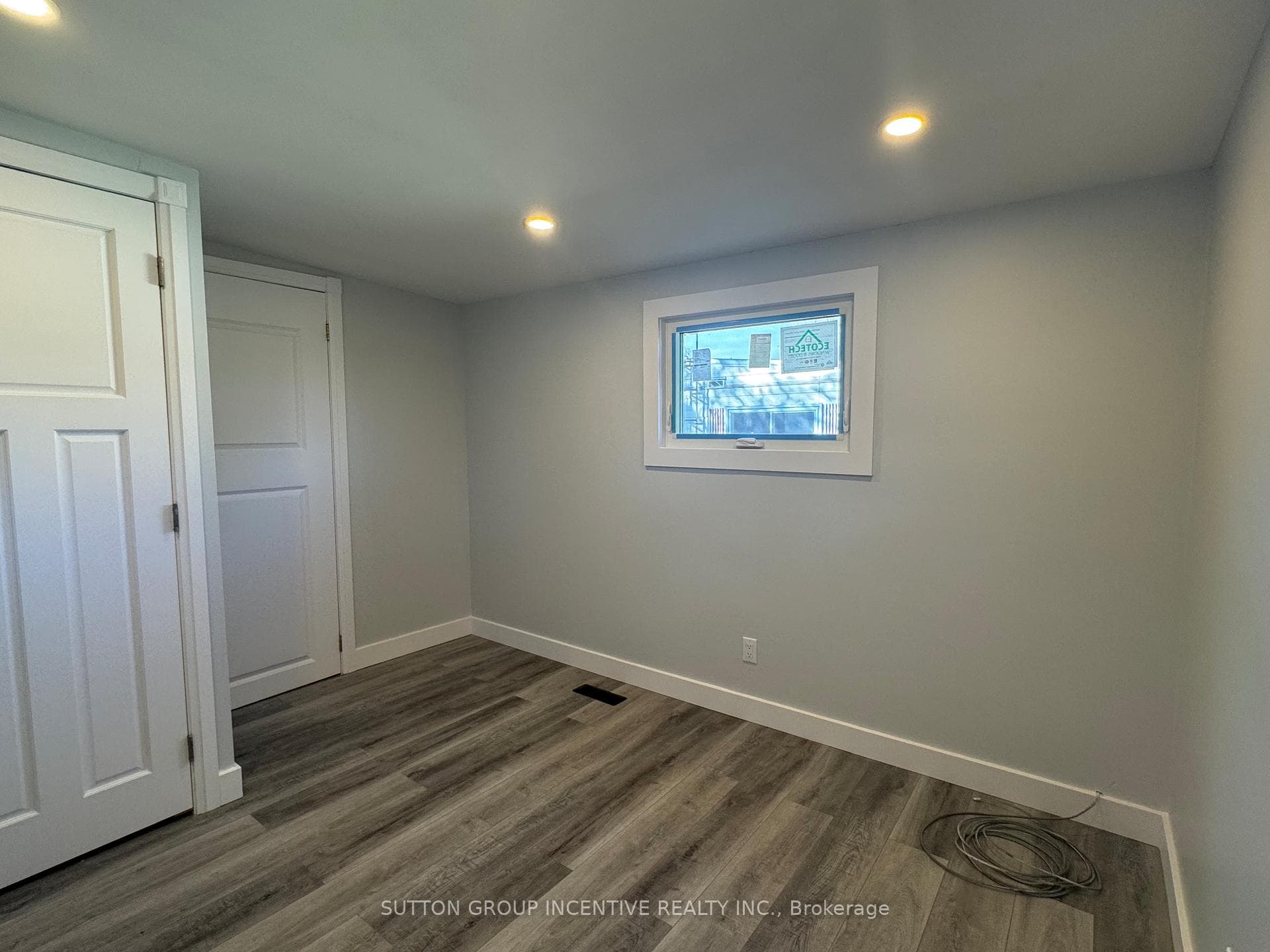 558 Sumac Street photo 17