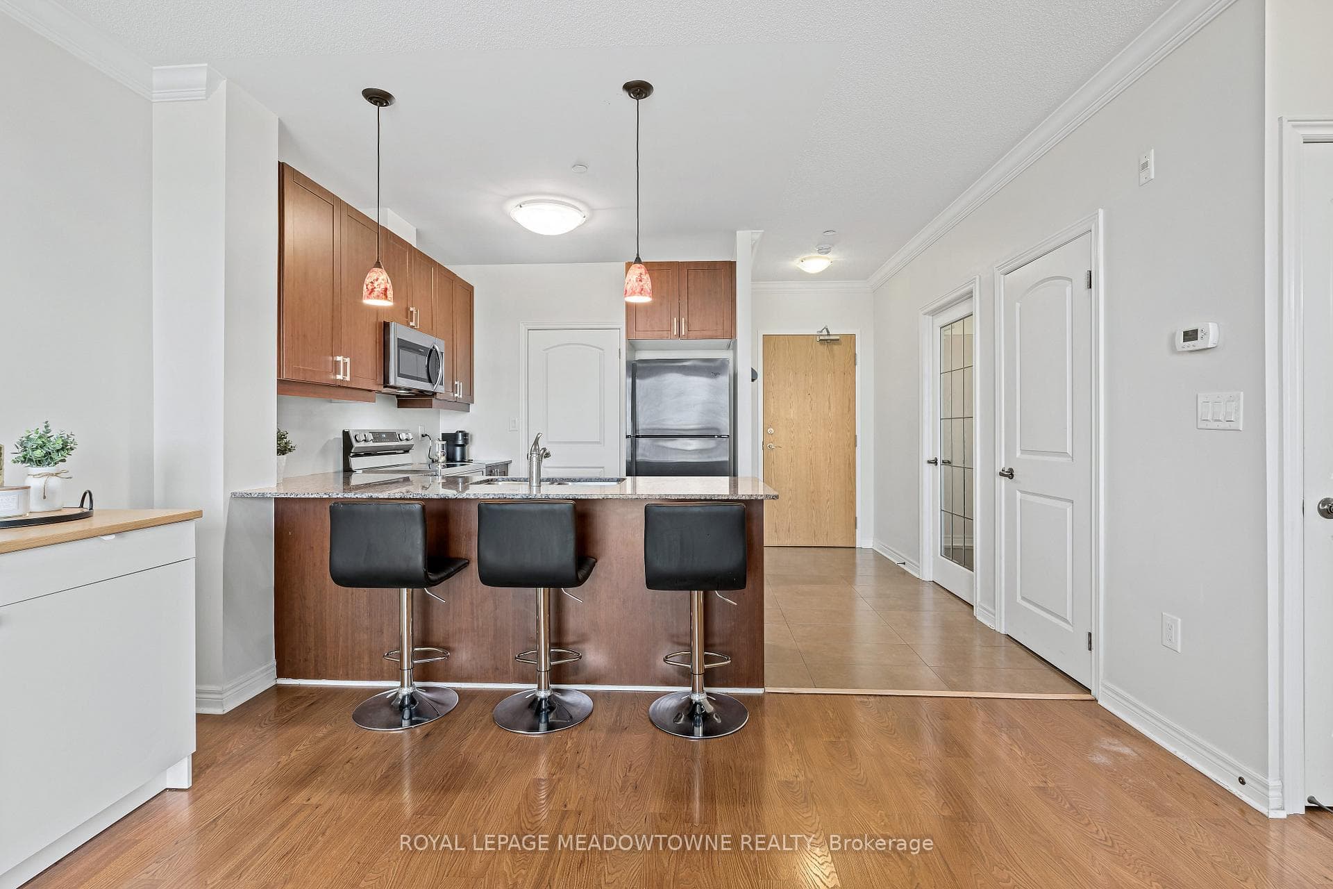 383 Main Street Unit 520 photo 6