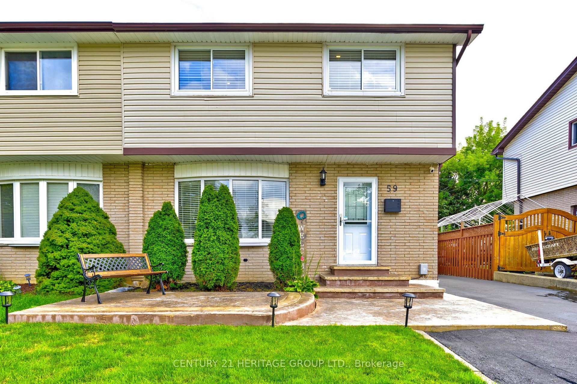 59 Fairway Drive photo 3