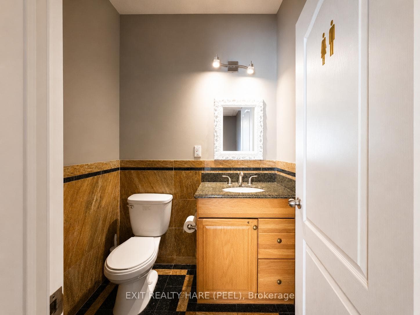140 Regina Road Unit 24 photo 9