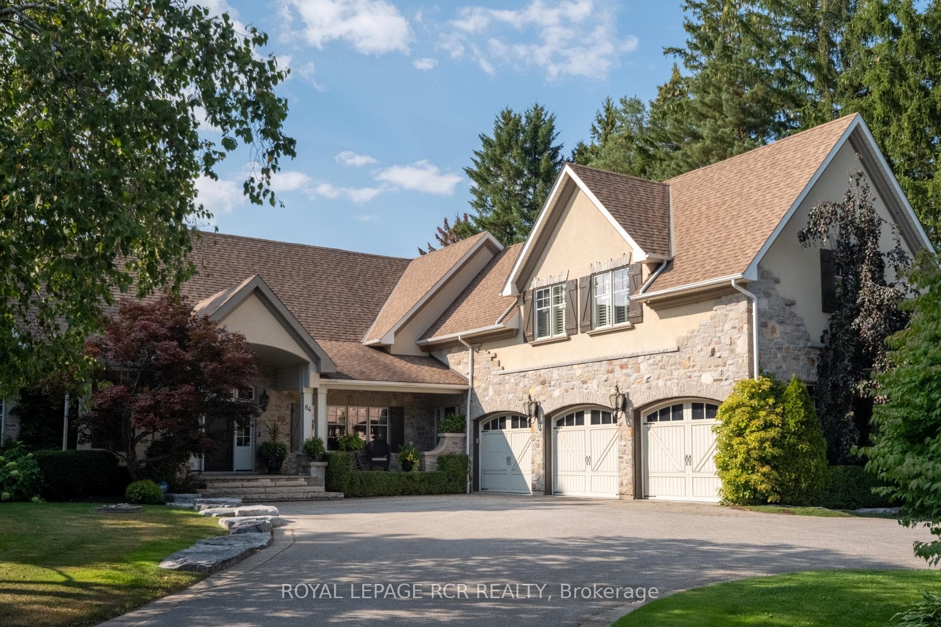 84 Kennedy Road photo 2