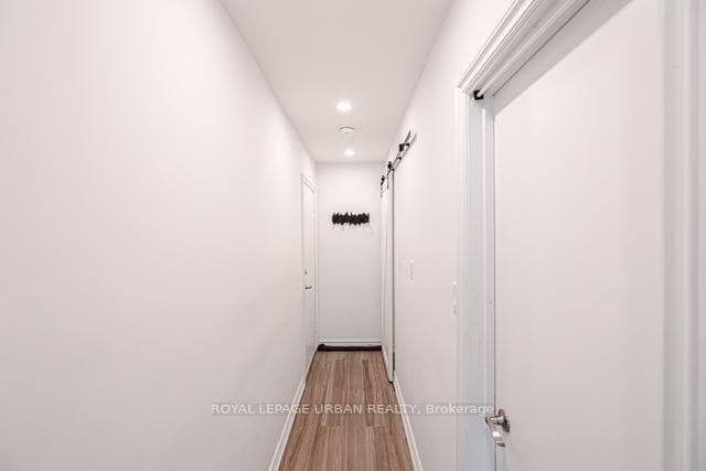 991 Queen Street Unit 3 photo 16
