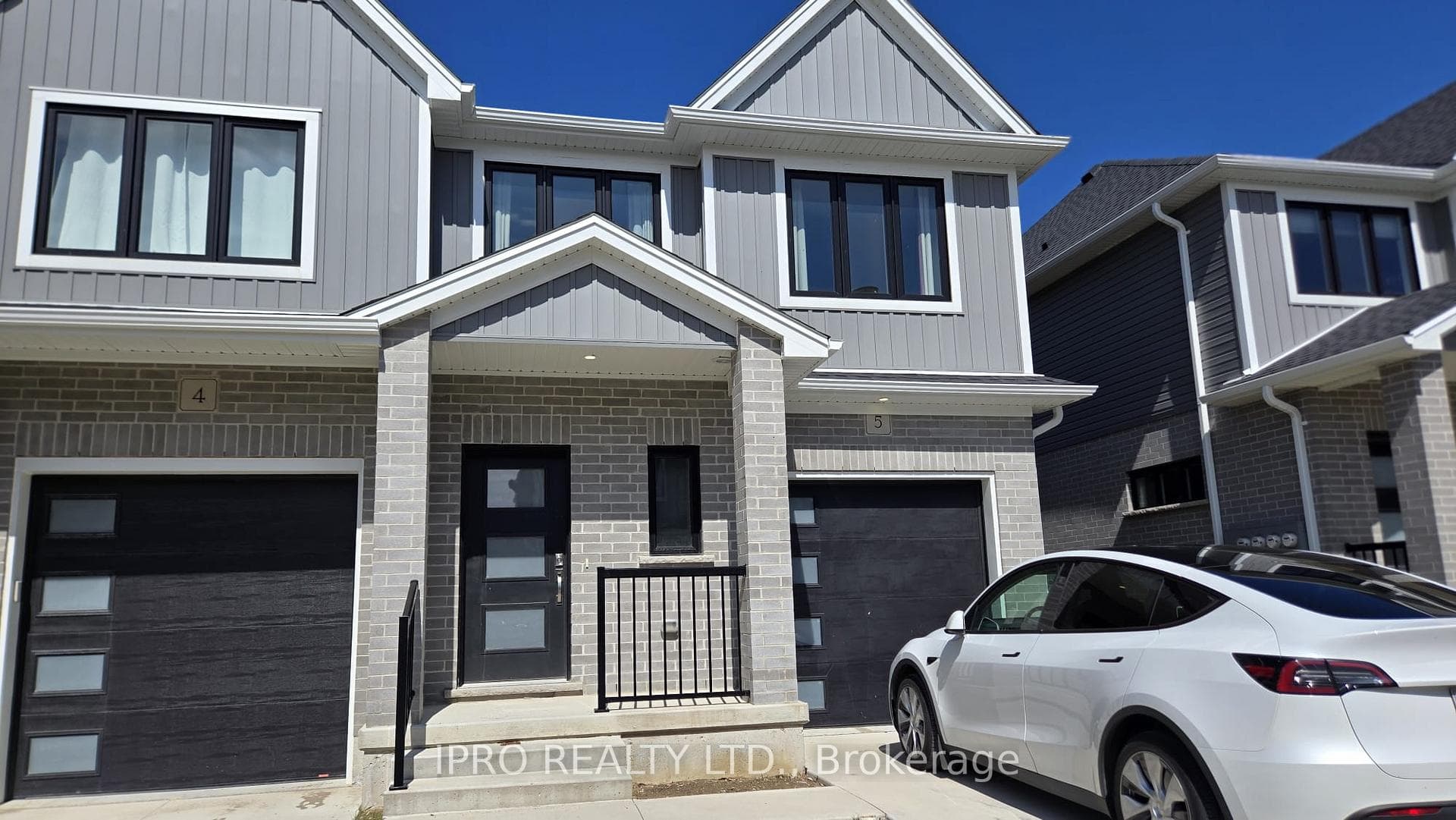 1 Miller Drive Unit 5 photo 1