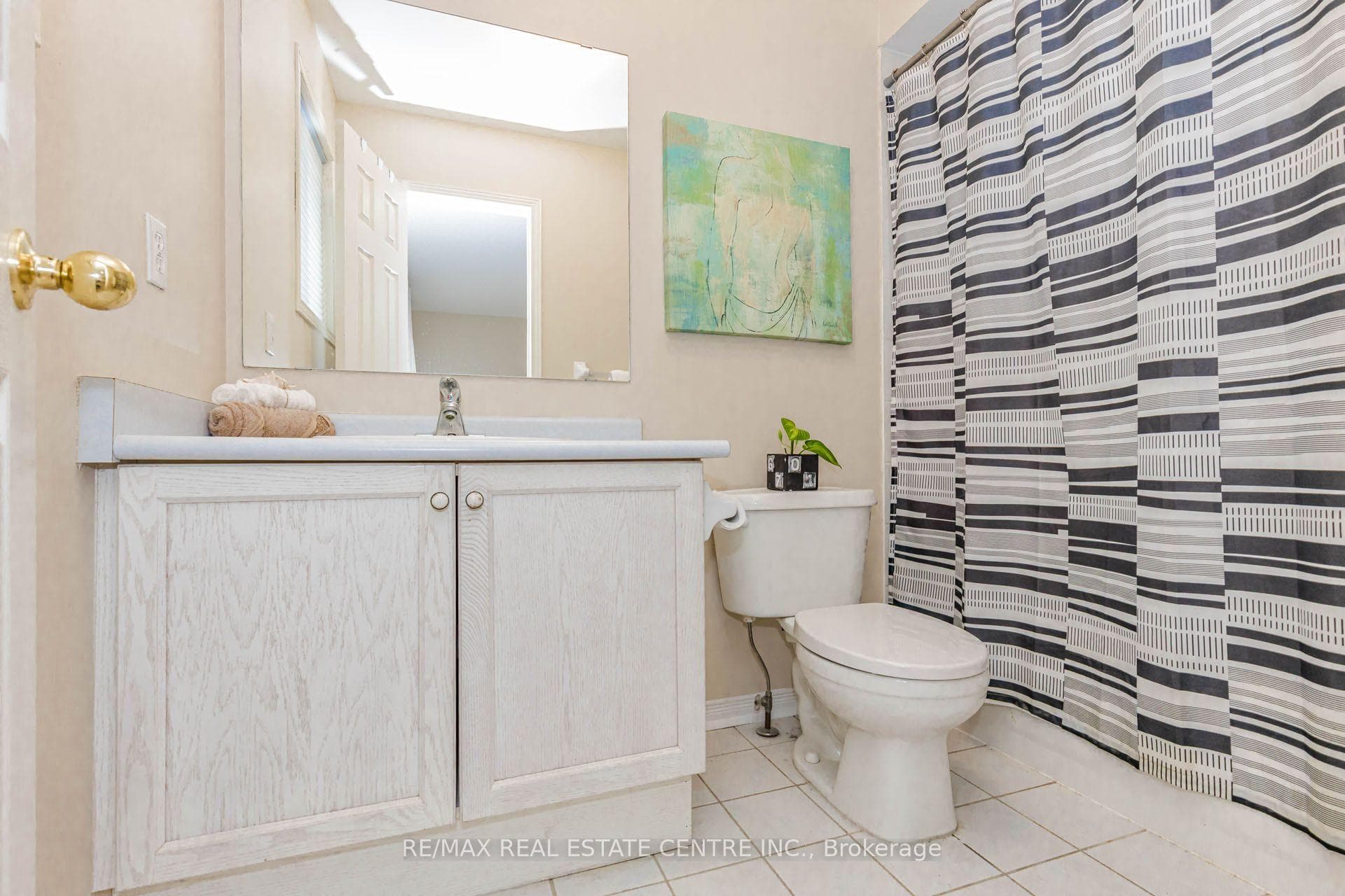 35 Prince Crescent photo 18
