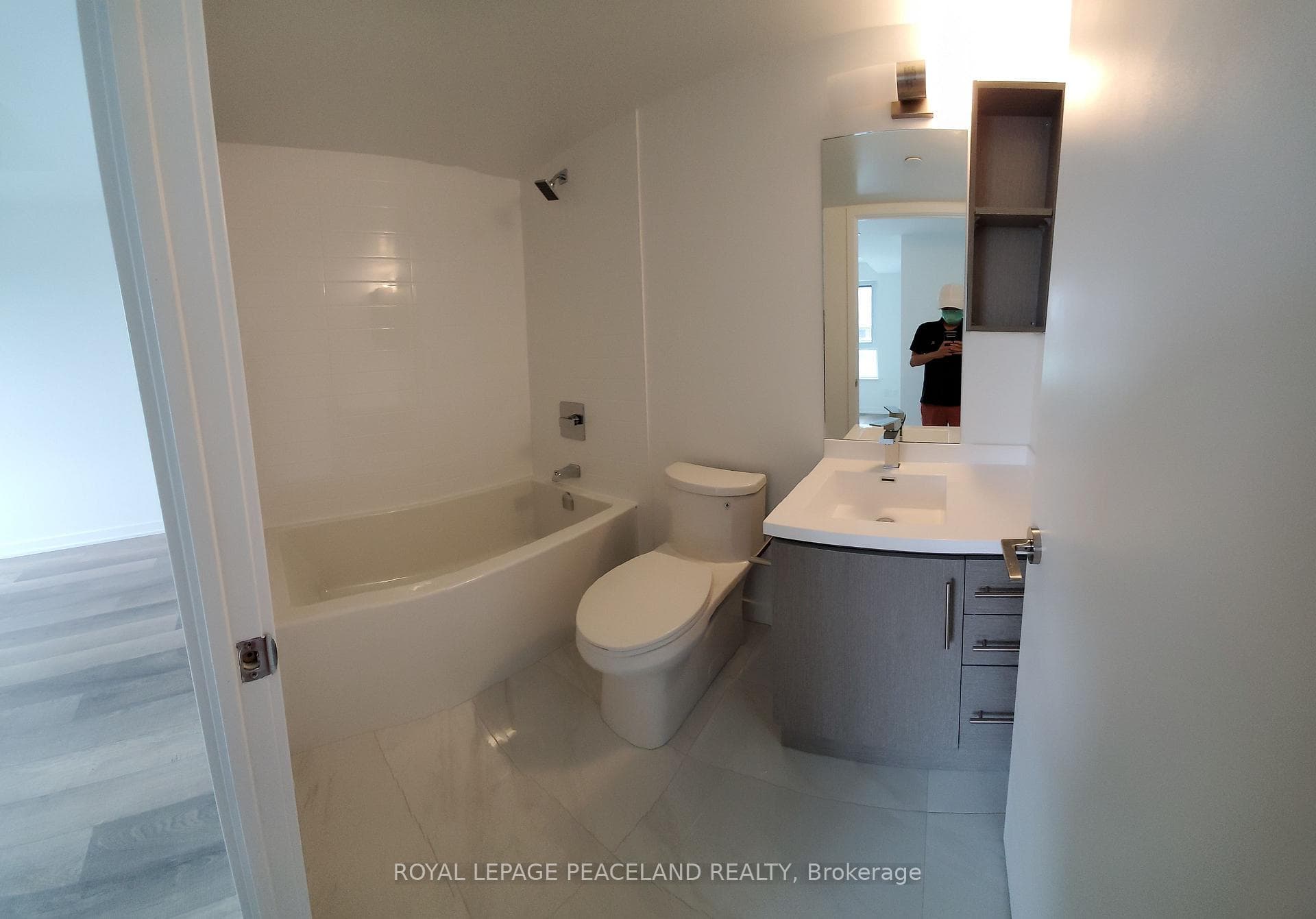 181 Huron Street Unit 803 photo 9