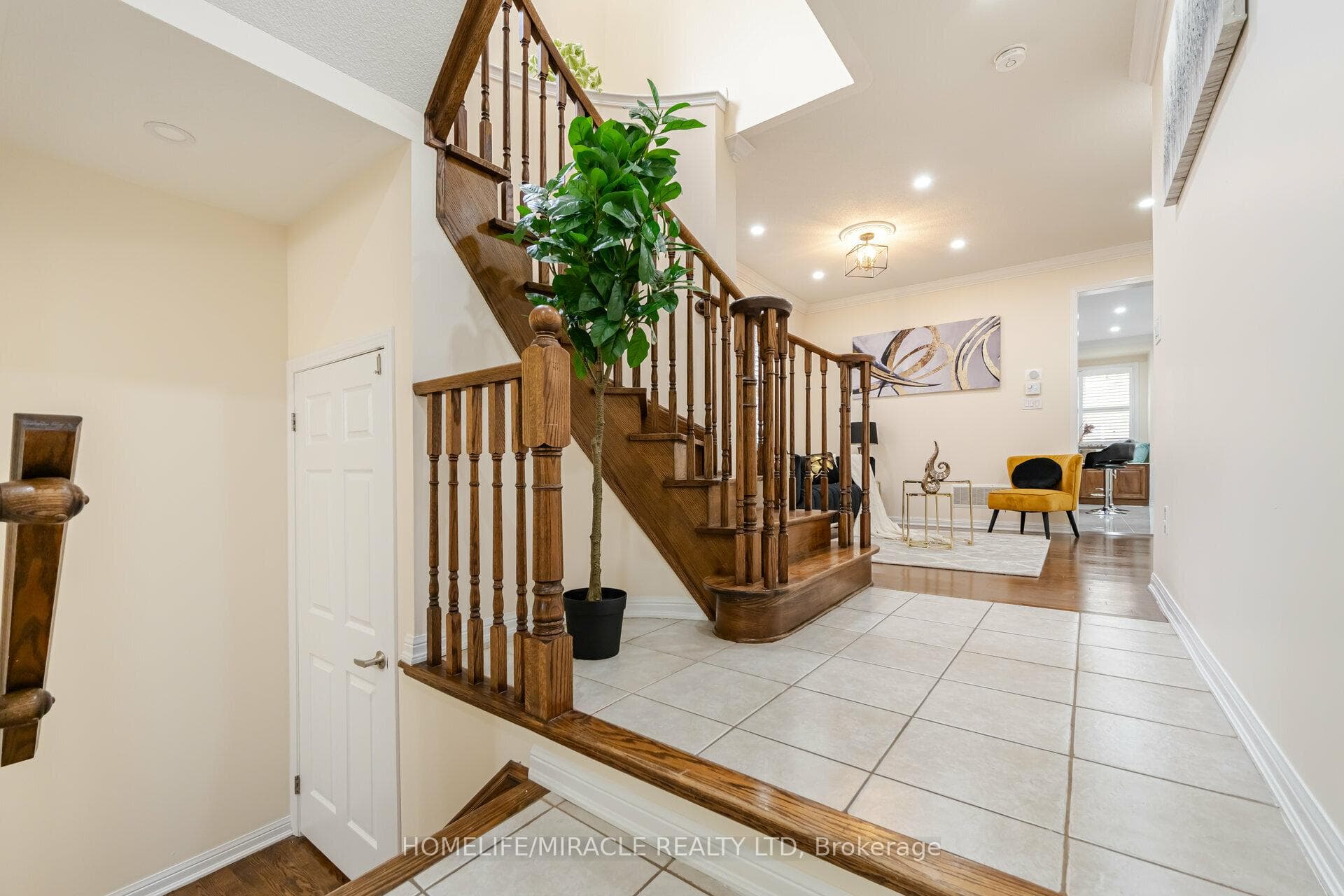 74 Dannor Avenue photo 39