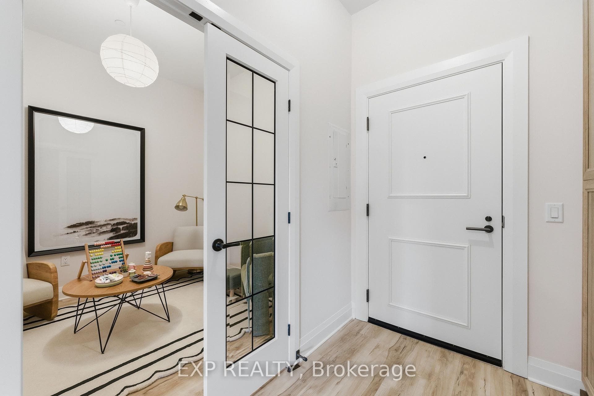 258 COLEMAN Street Unit C301 photo 5