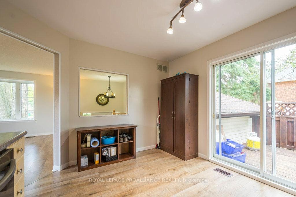 257 Pine Street photo 11