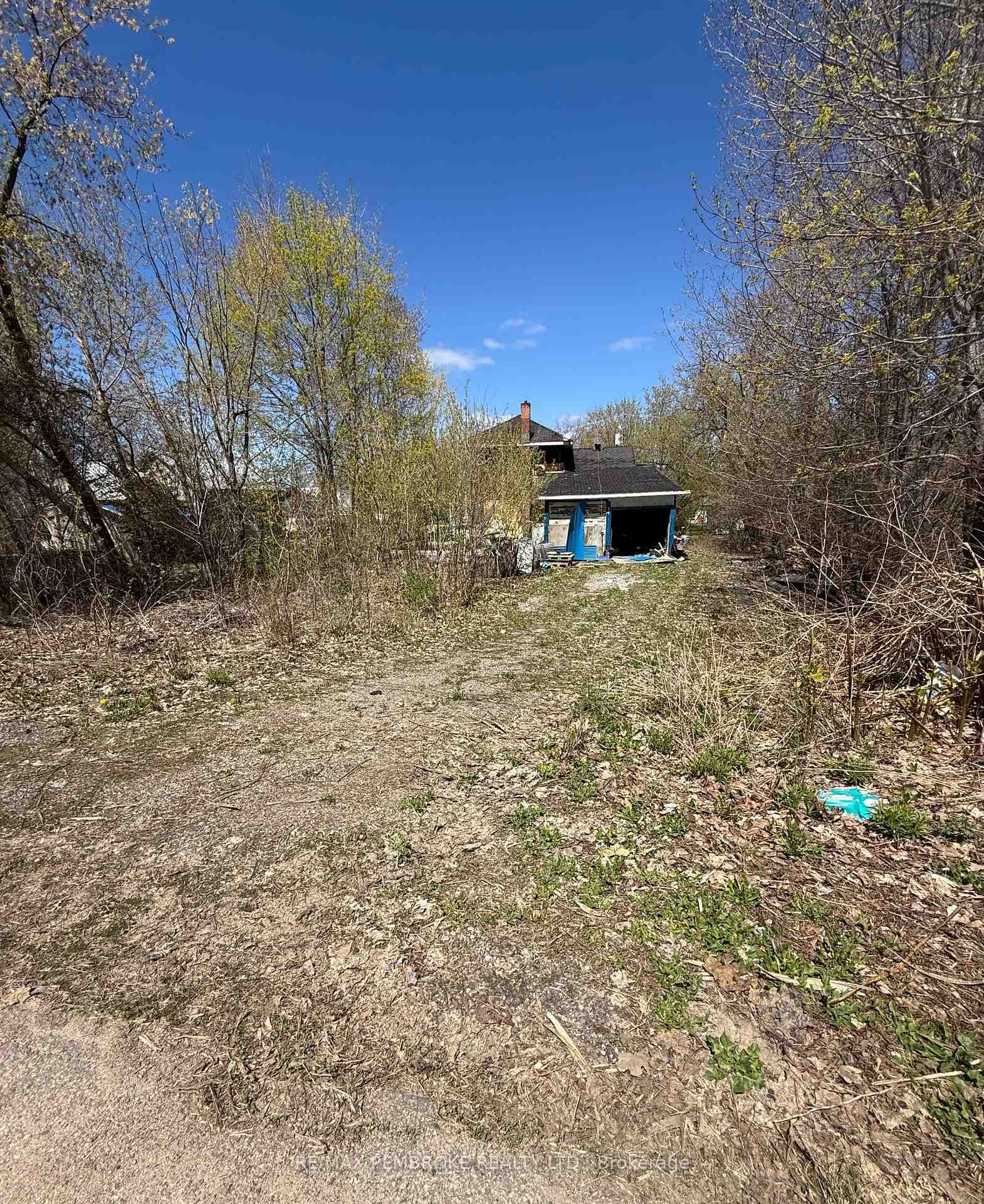 502 Martin Street photo 4