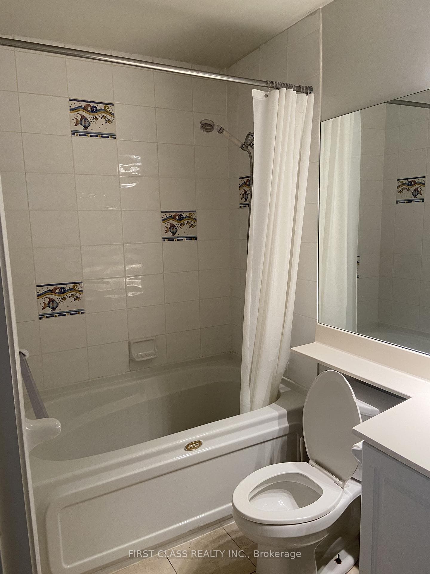 5 Northtown Way Unit 210 photo 3
