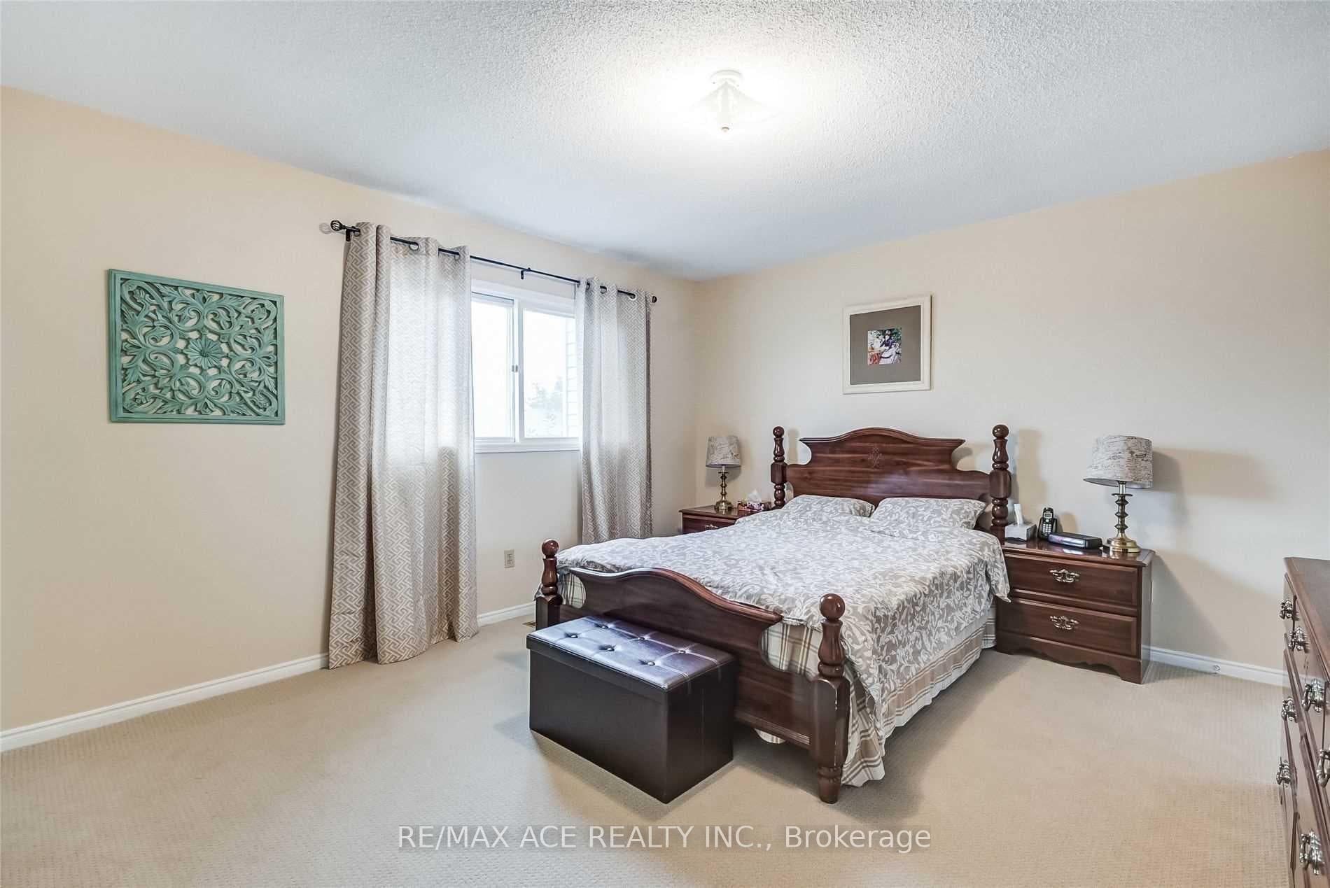 161 Heale Avenue Unit Main photo 22