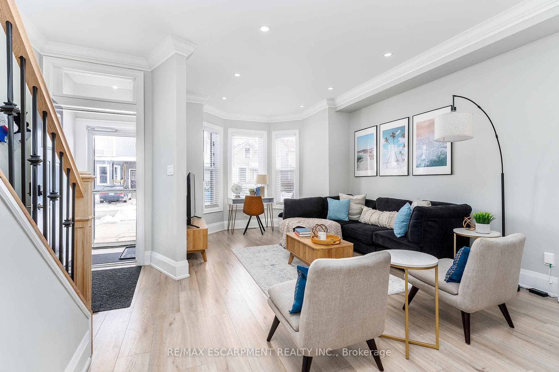 99 Chestnut Avenue photo 3