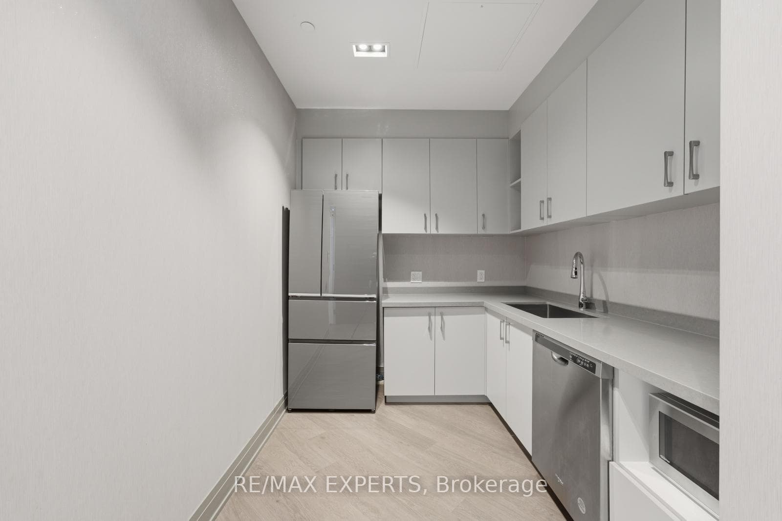 100 Eagle Rock Way Unit PH1210 photo 41