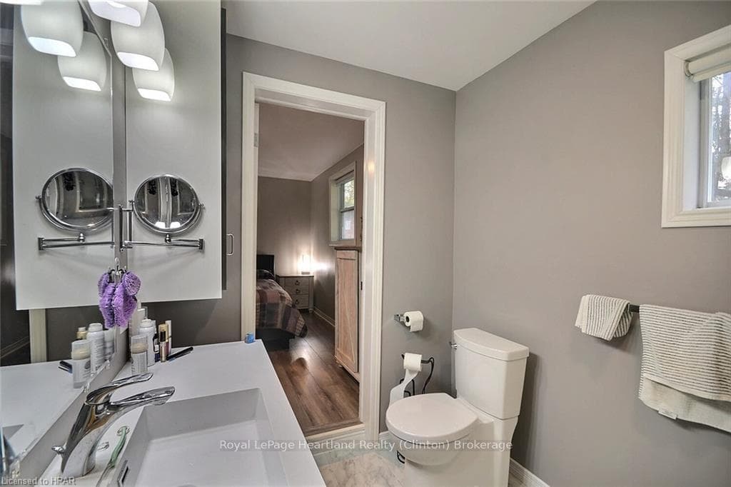 118 ISAAC Street photo 16