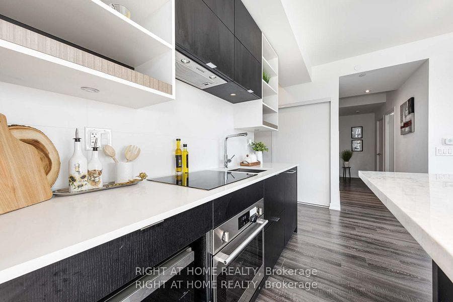 20 Edward Street Unit 1303 photo 10
