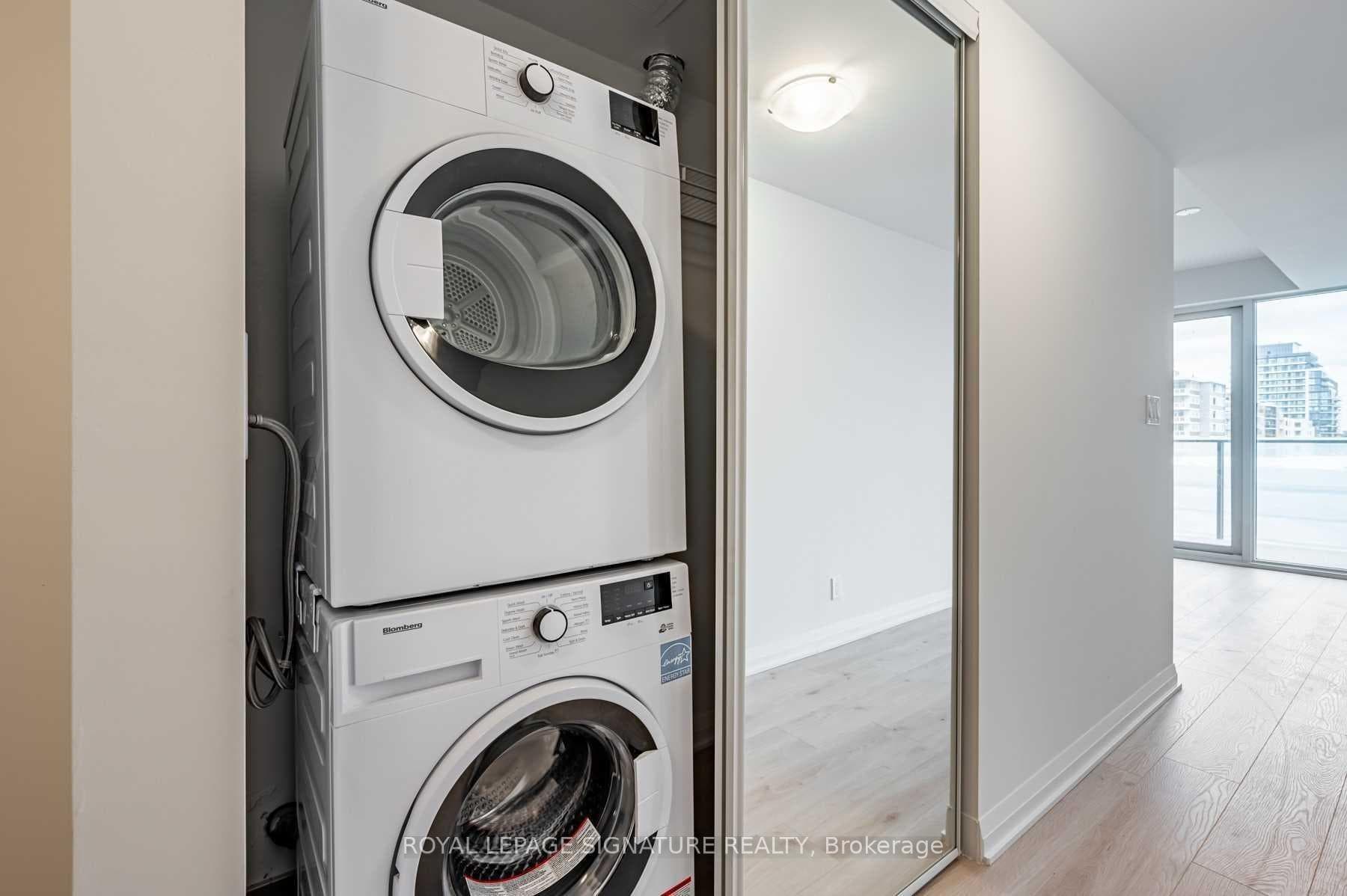 99 Foxbar Road Unit 1005 photo 16
