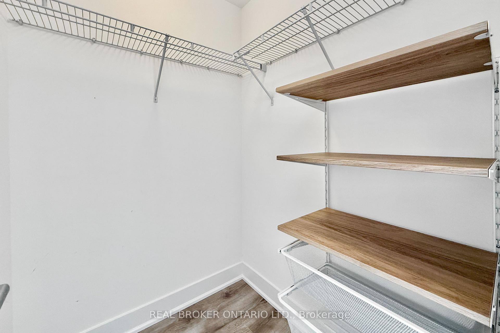 8081 Birchmount Road Unit 1209 photo 13