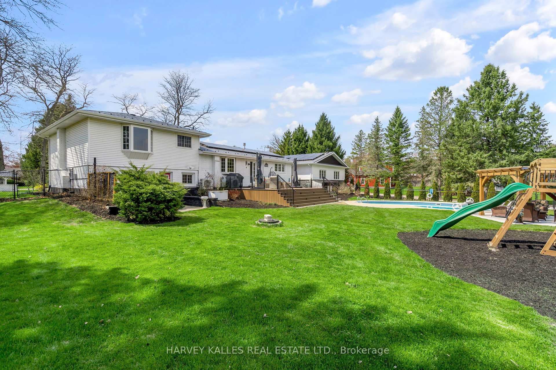 43 Sunnyridge Road photo 45