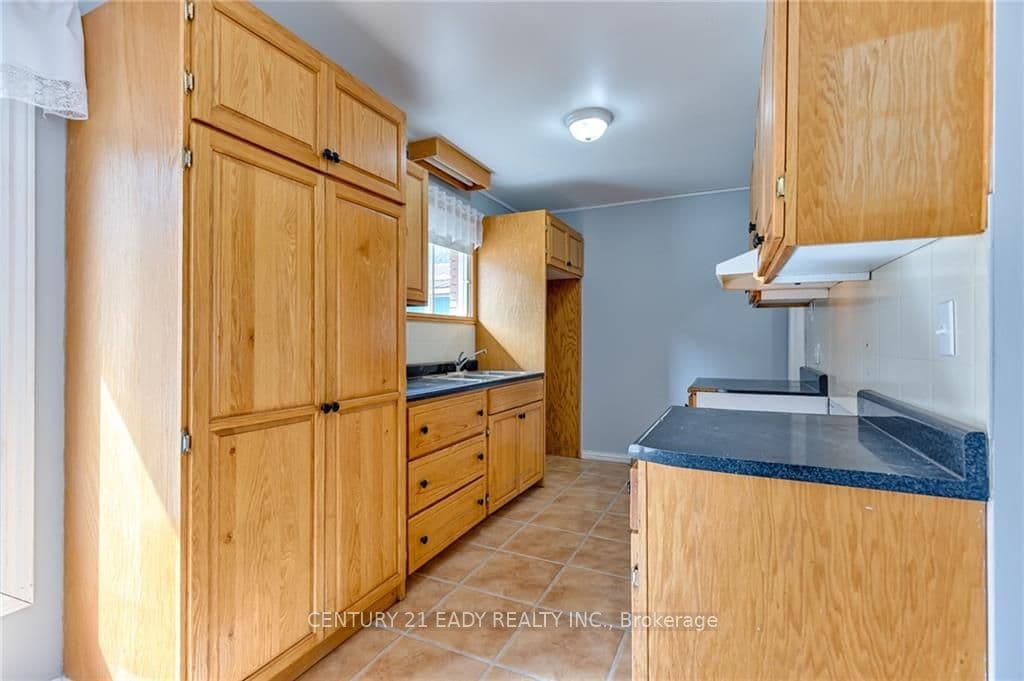 175 AUGSBURG Road photo 10