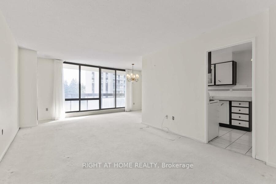 177 Linus Road Unit 612 photo 5