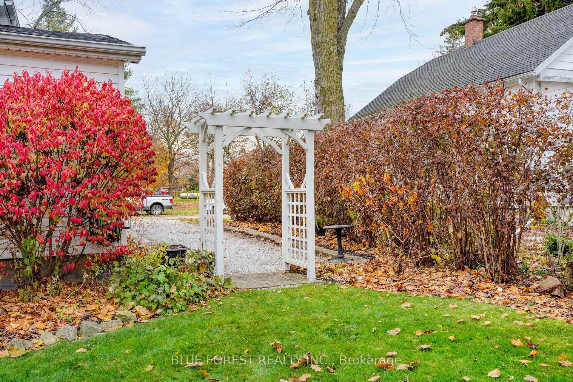 210 Jane Street photo 35