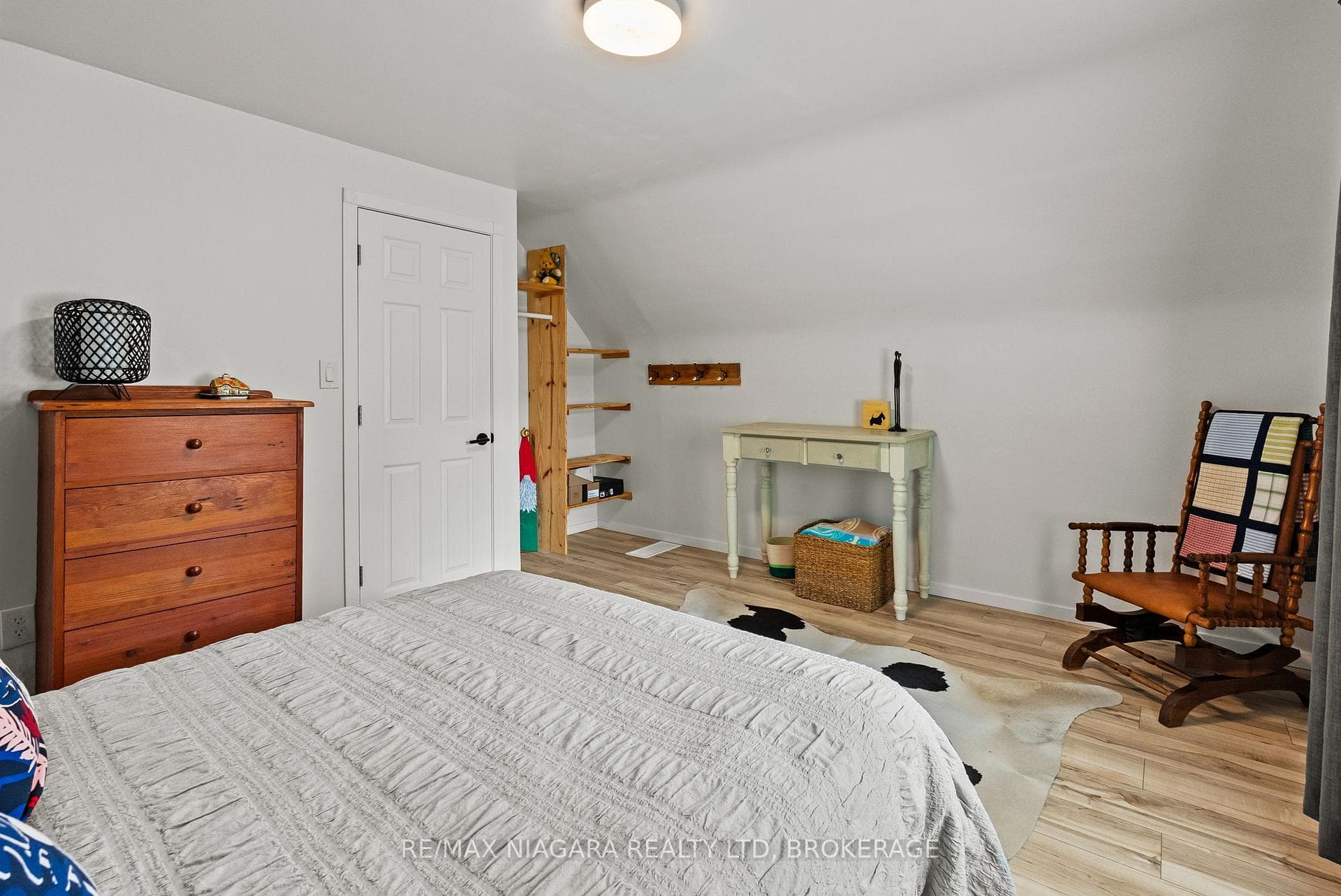 83 Devon Road photo 29
