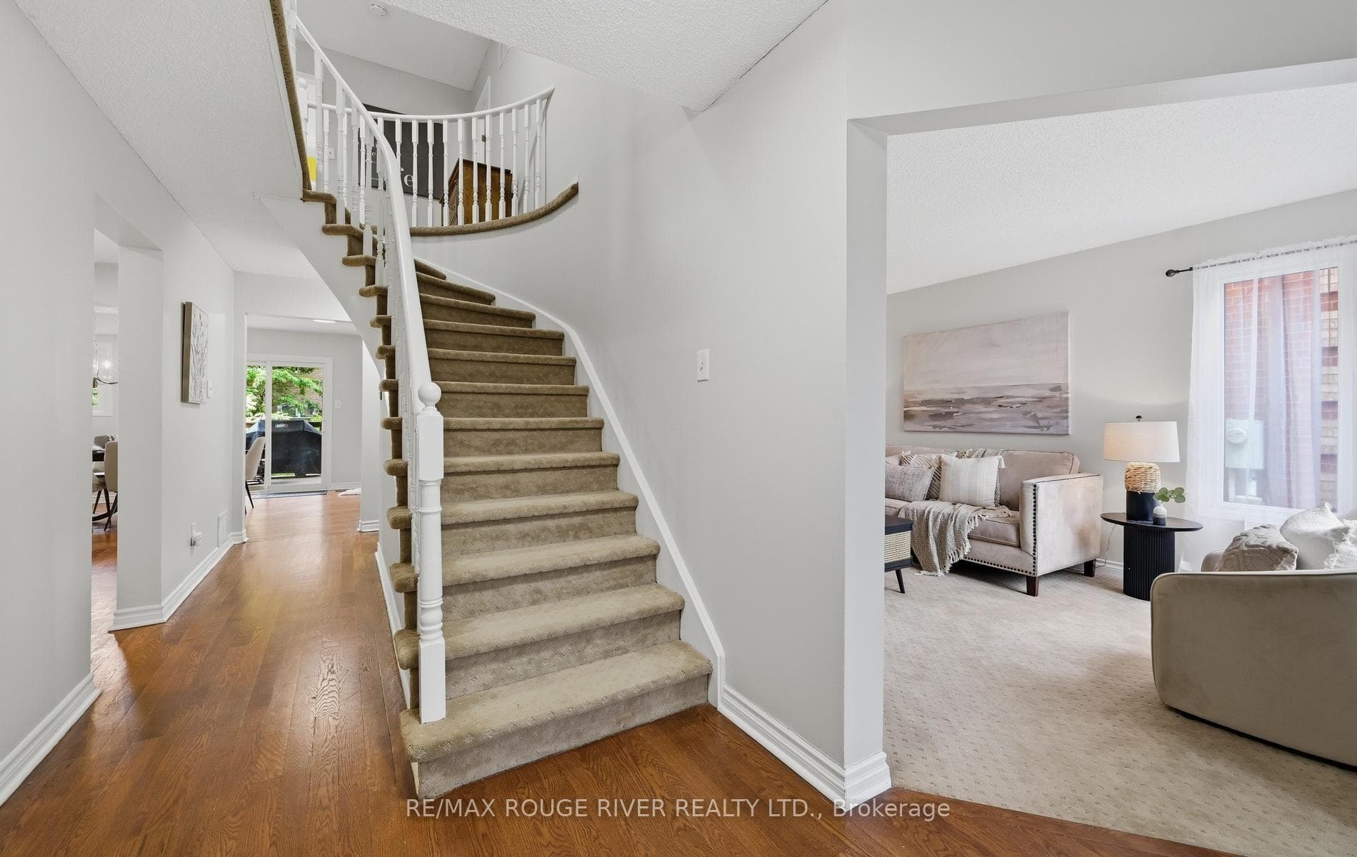 64 Keeble Crescent photo 7