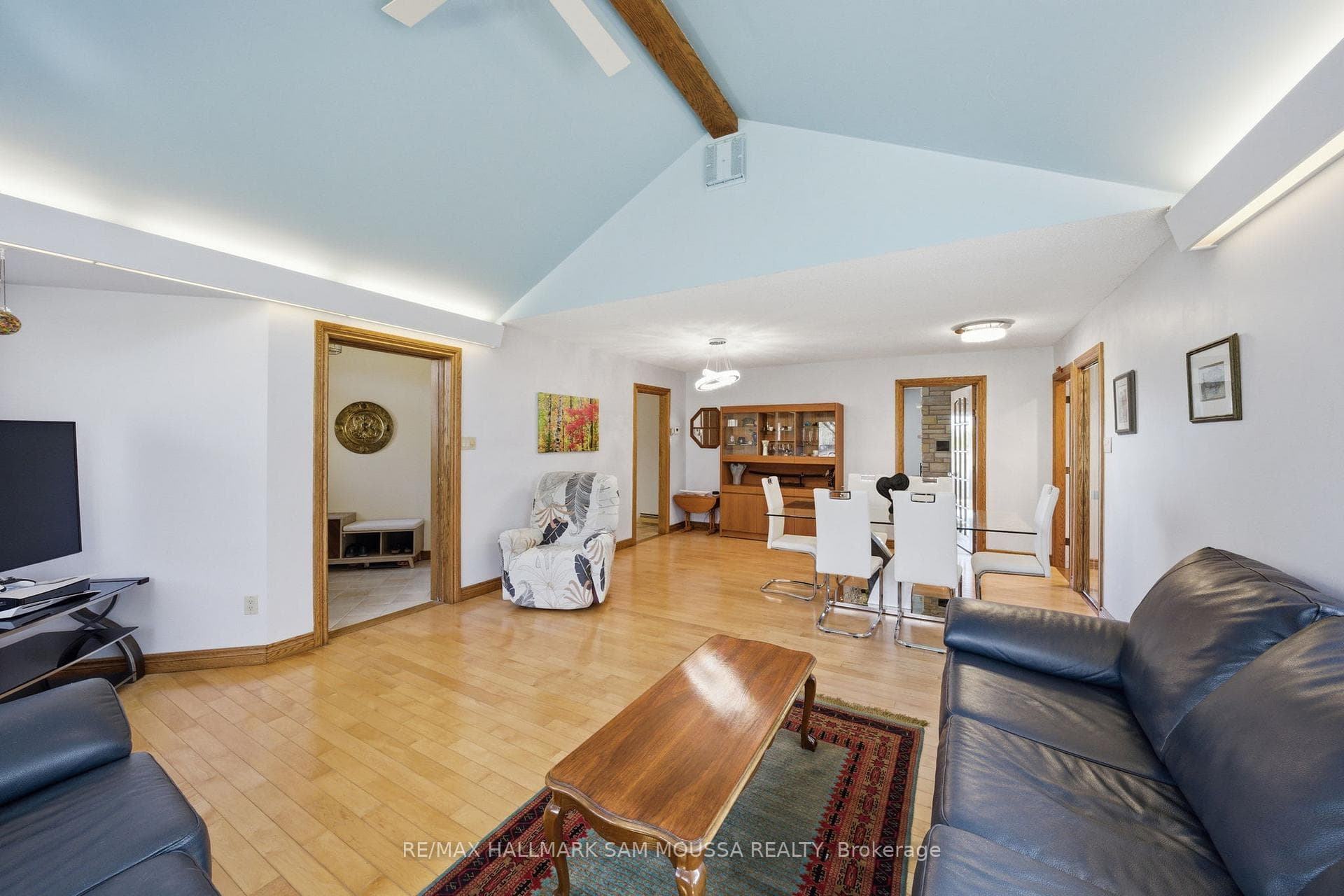 122 Colonel Nicholson Lane photo 9