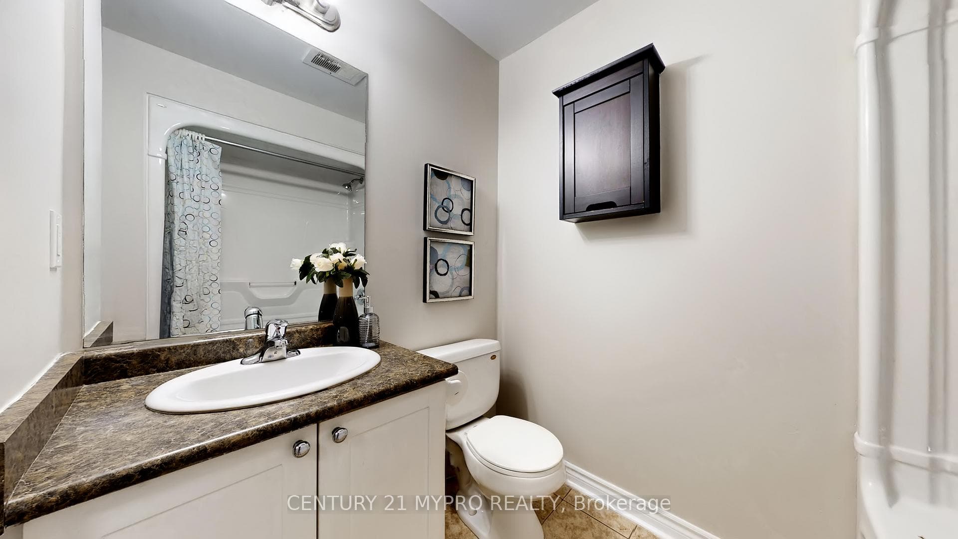38 Gibson Avenue Unit 11 photo 19