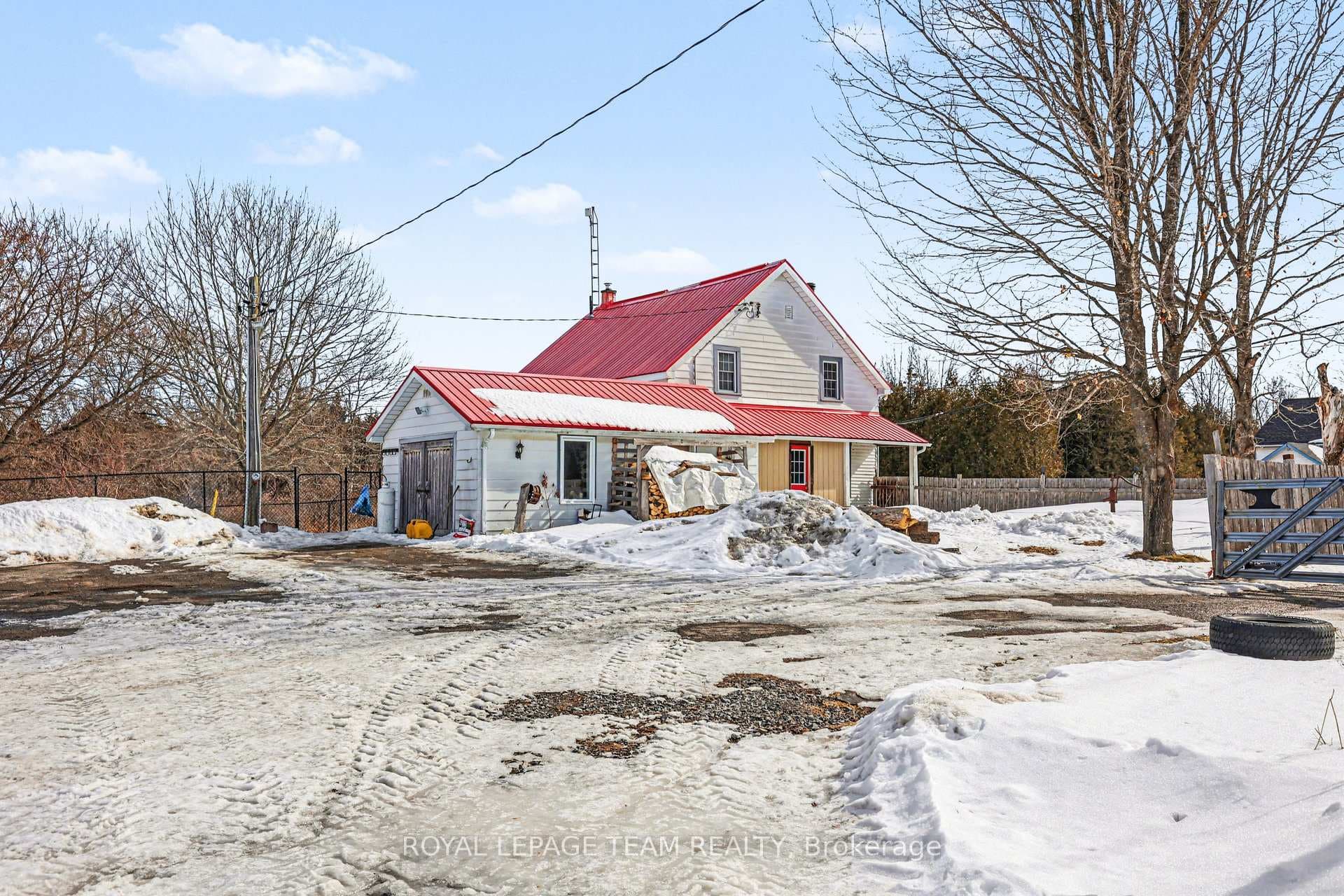 1215 Whitney Road photo 8