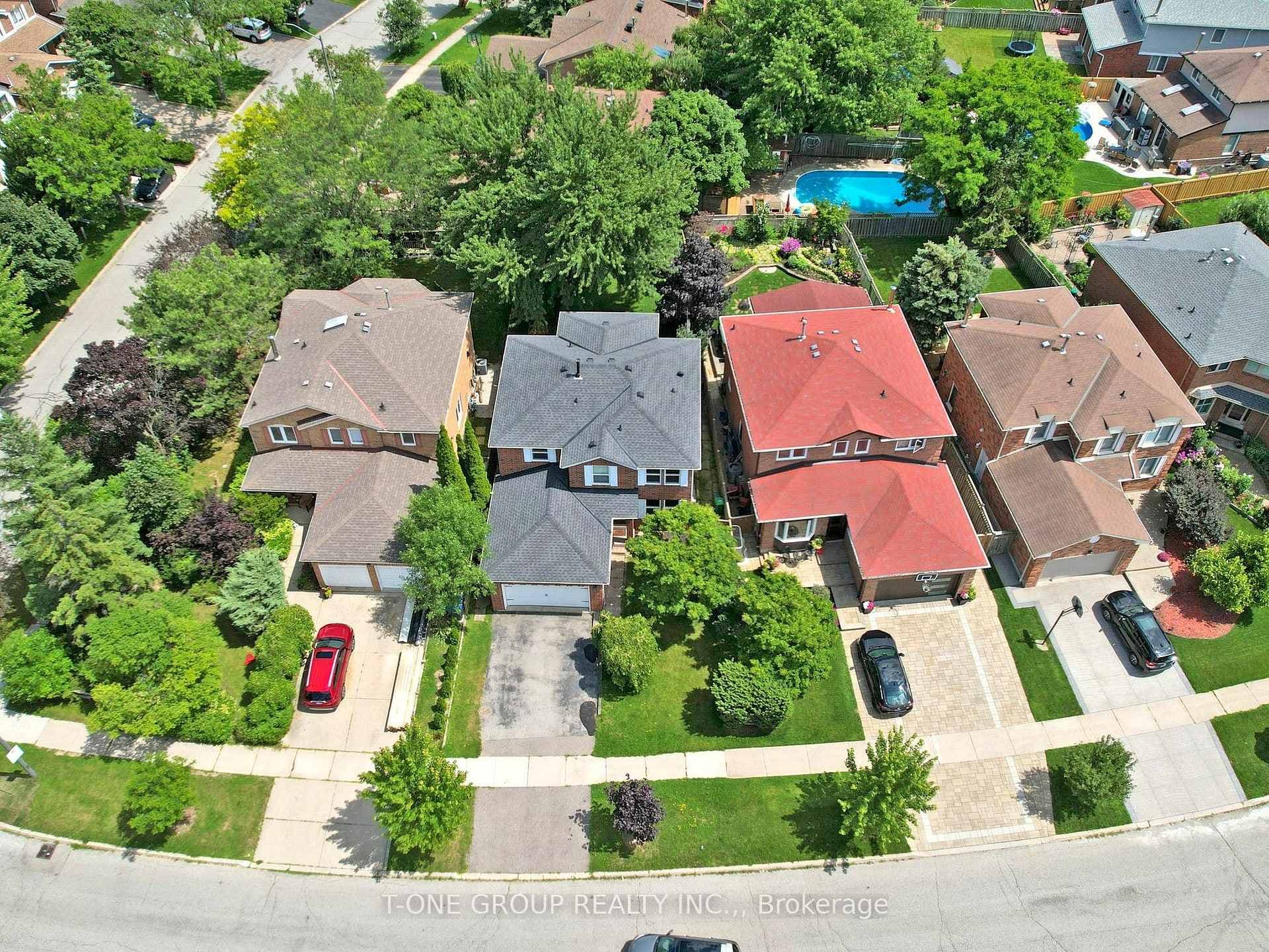 3400 Drummond Road photo 42