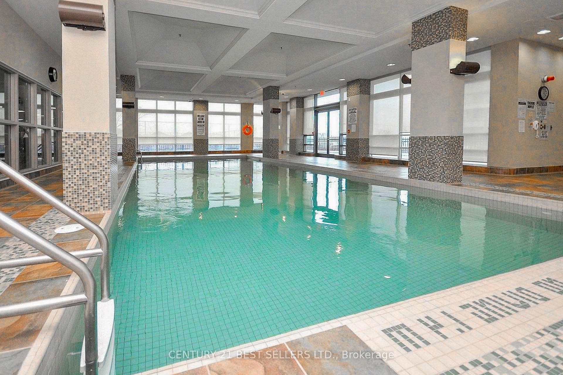 339 Rathburn Road Unit 2511 photo 32