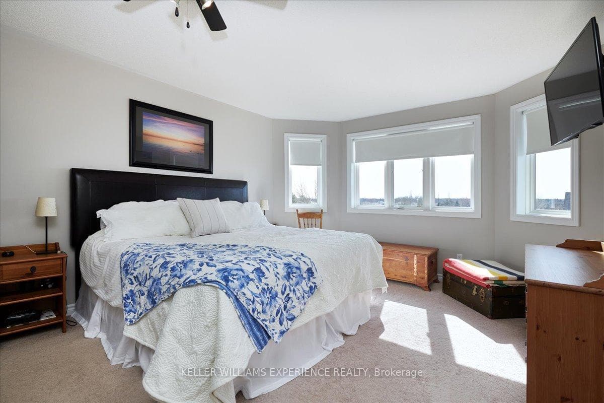 52 O'Neill Circle photo 17