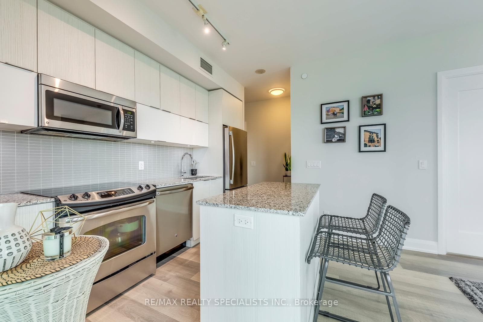 56 ANNIE CRAIG Drive Unit 4107 photo 17