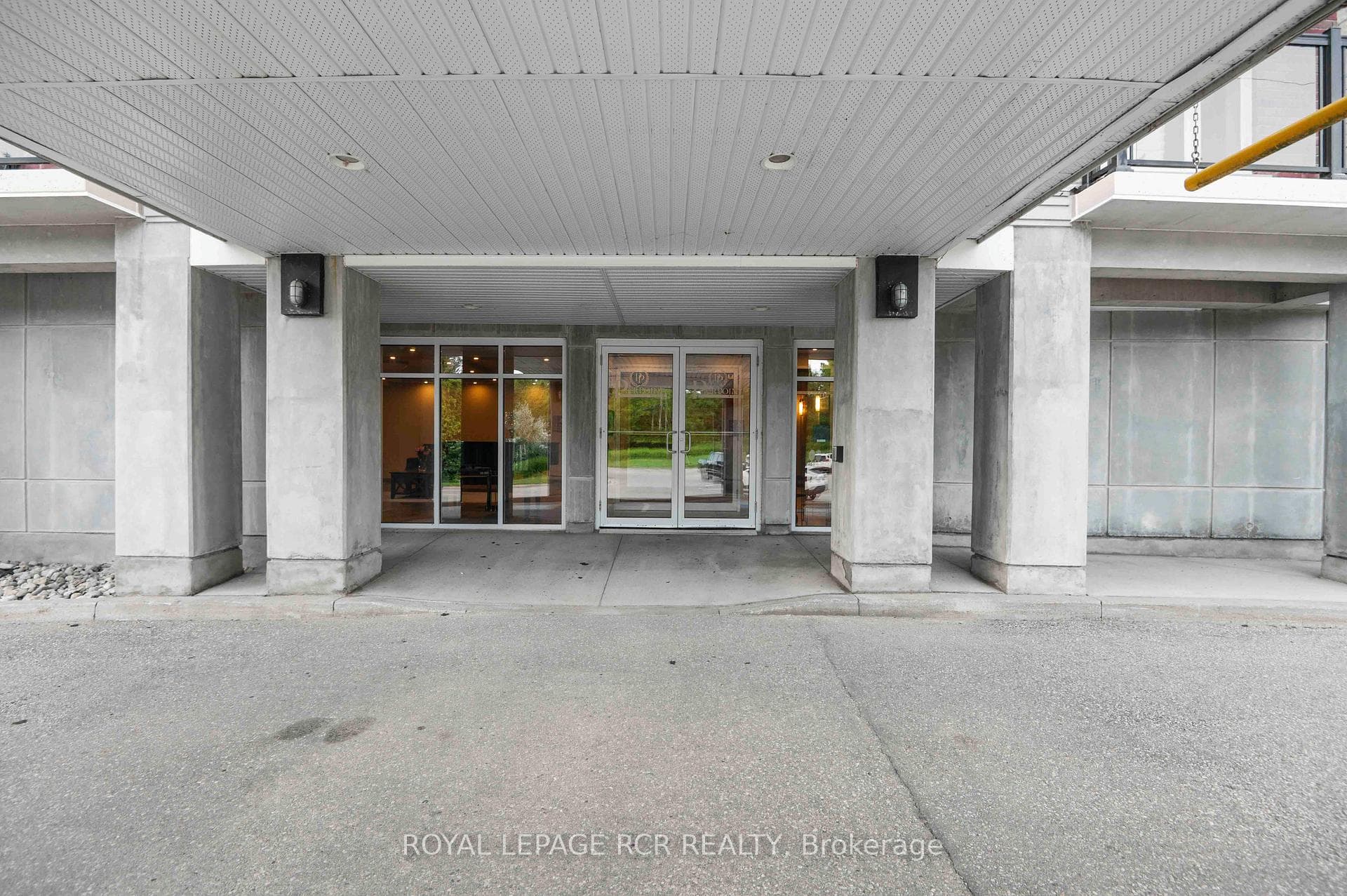 245 Scotland Street Unit 307 photo 2