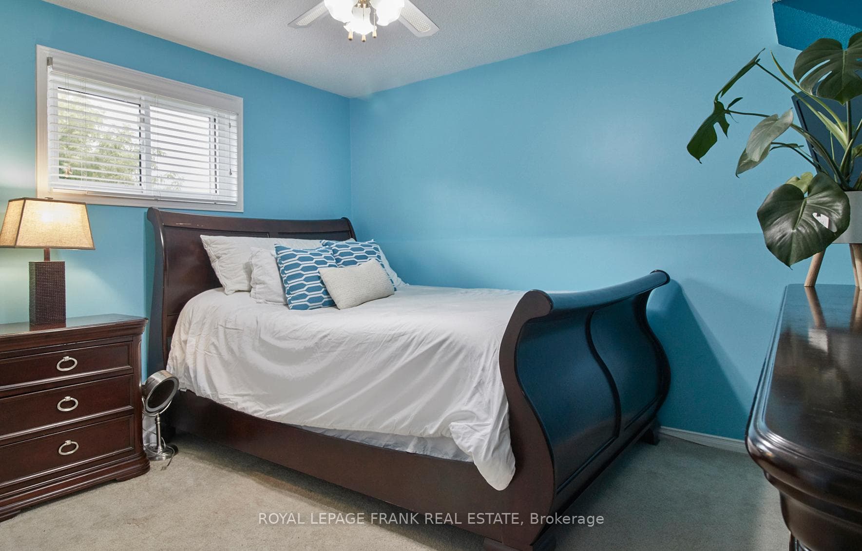 473 Sandalwood Court photo 32
