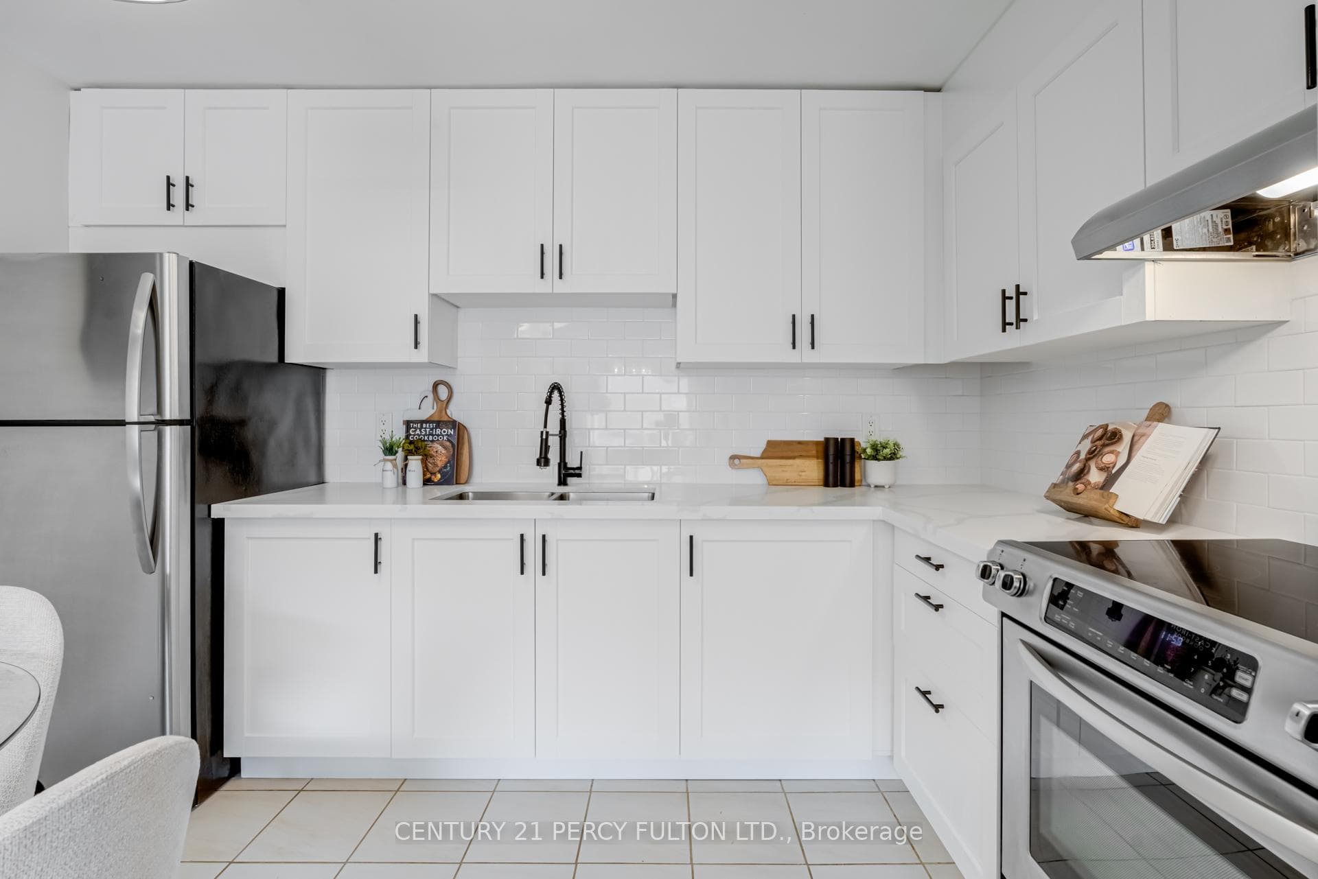 30A Varcoe Road photo 11