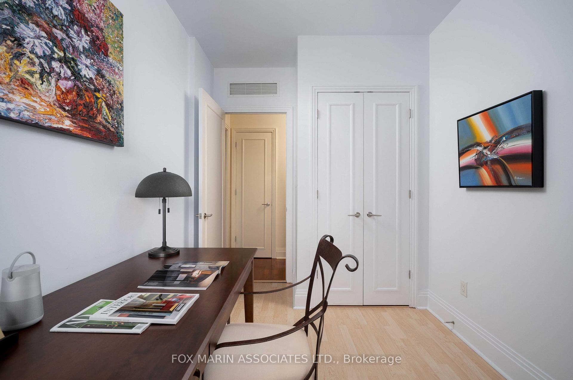 99 Avenue Road Unit 506 photo 27