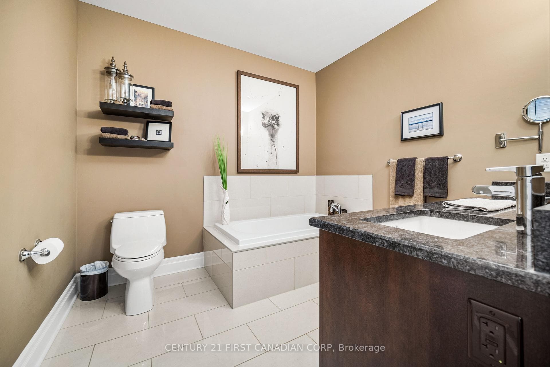 240 Villagewalk Boulevard Unit 1306 photo 21