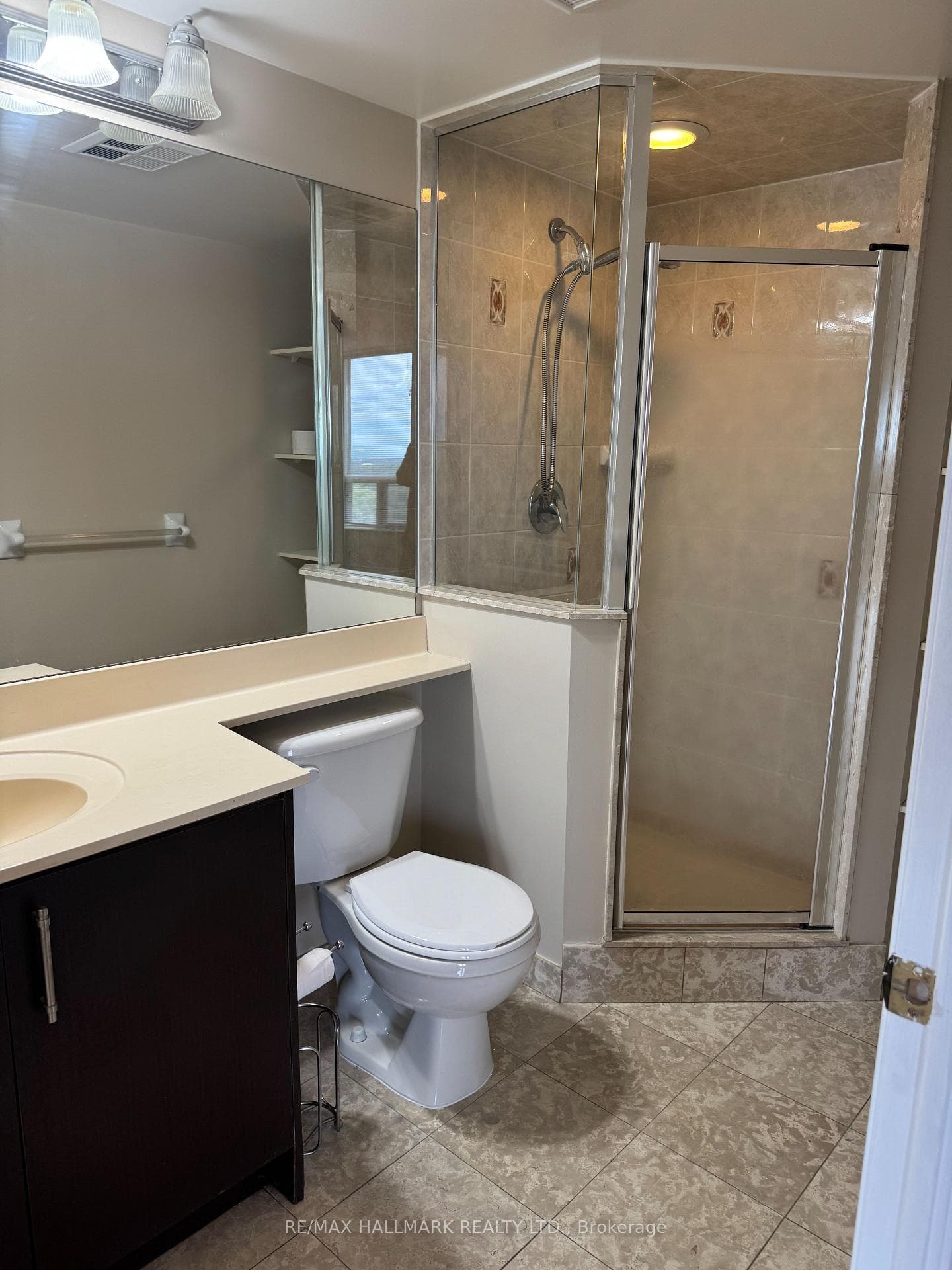 5 Northtown Way Unit 1712 photo 22