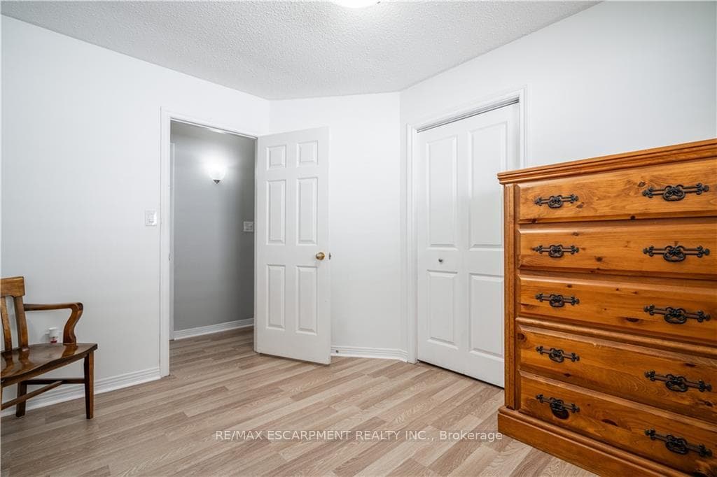 3 Novoco Drive photo 11