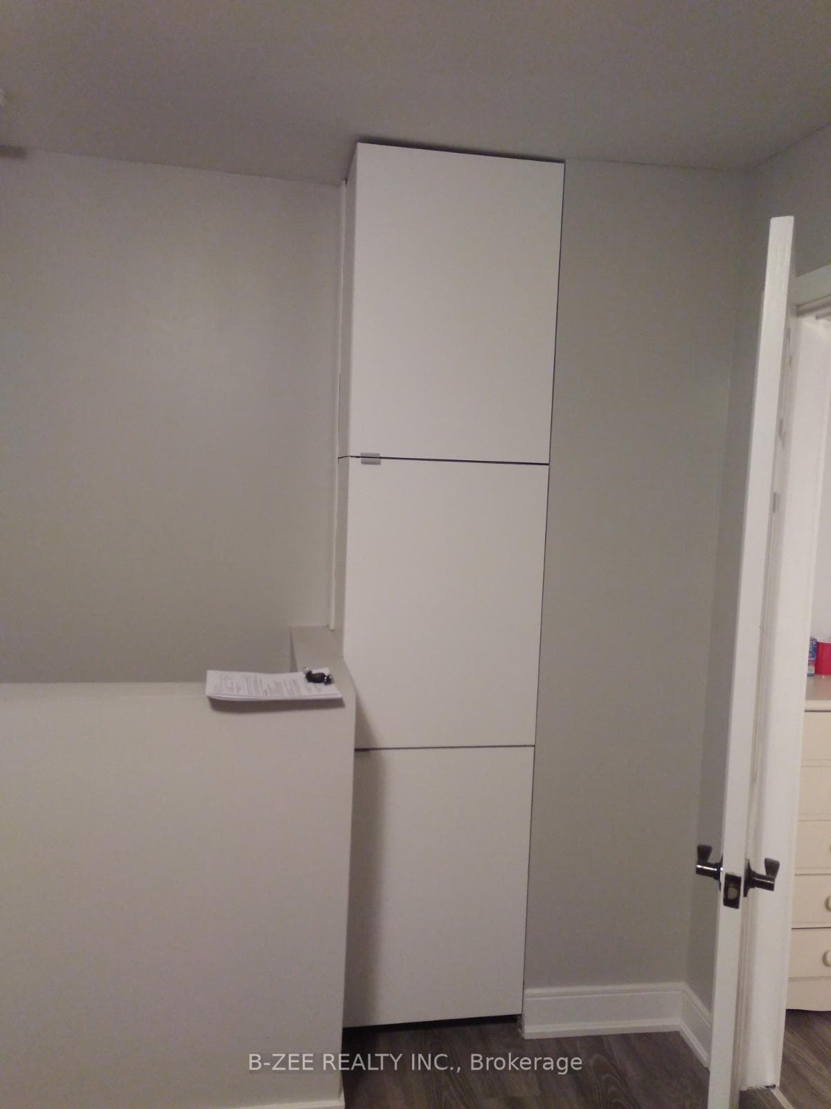 479 Roxton Road Unit Upper 2 photo 12