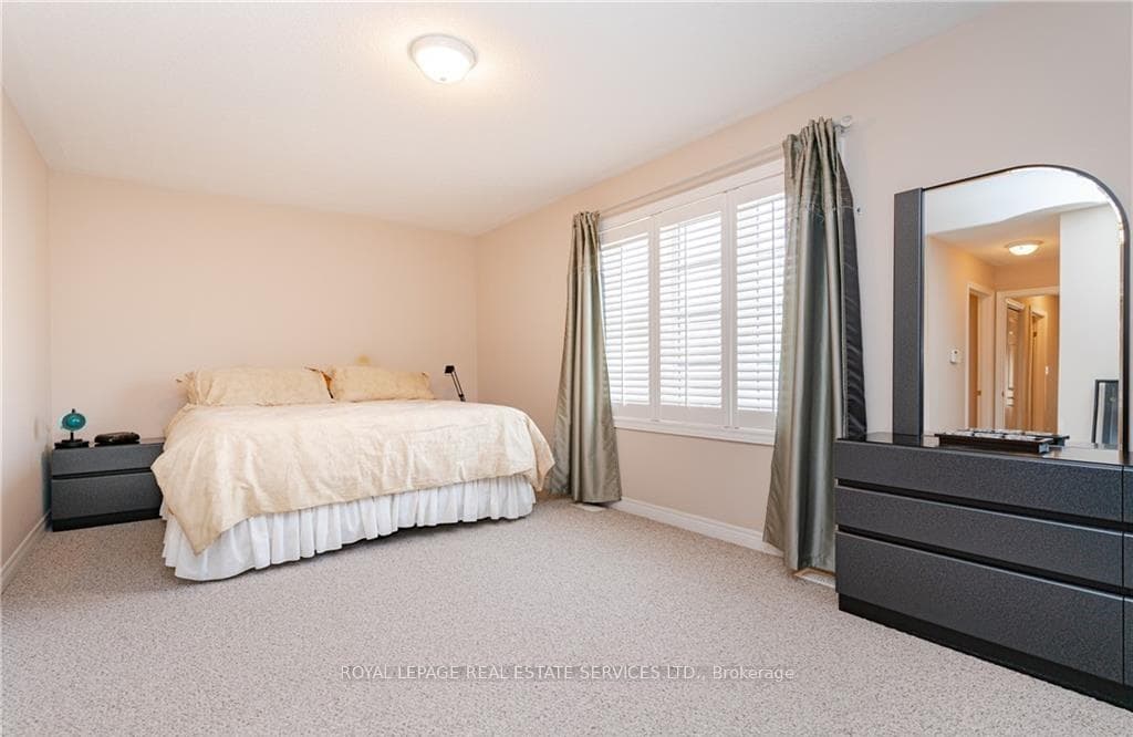 2085 Tovell Drive photo 19