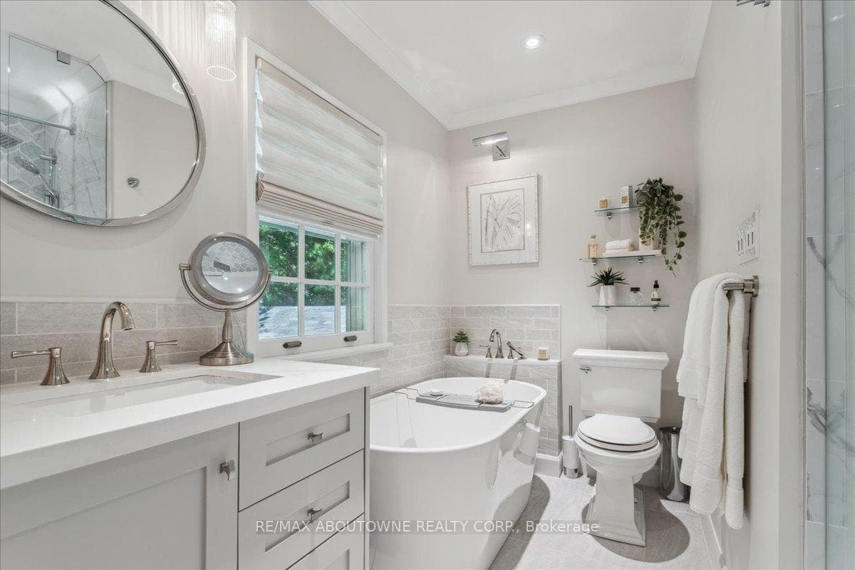 1450 Royal Oaks Road photo 20