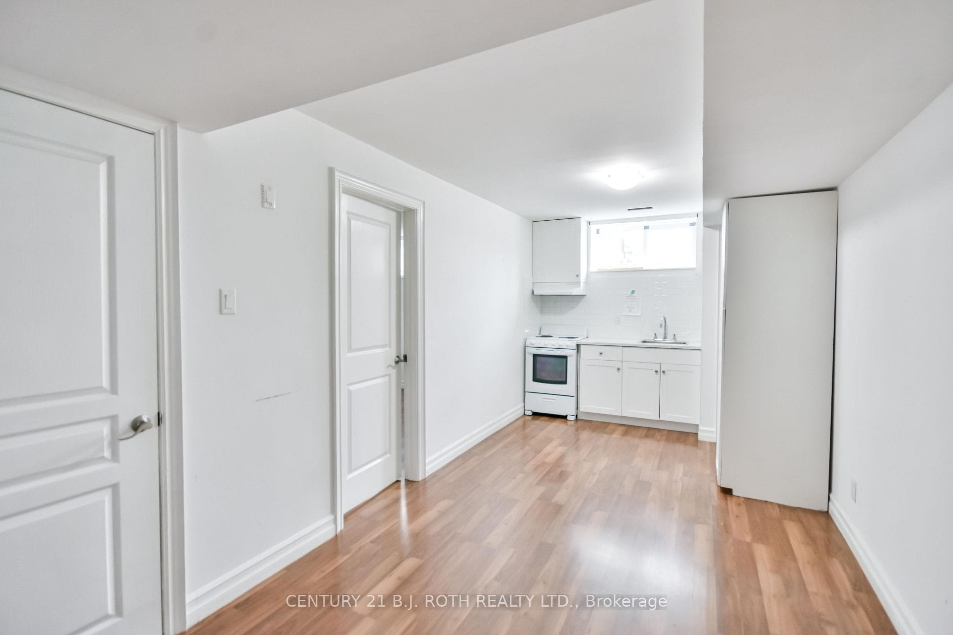 16 GRAY Lane photo 34